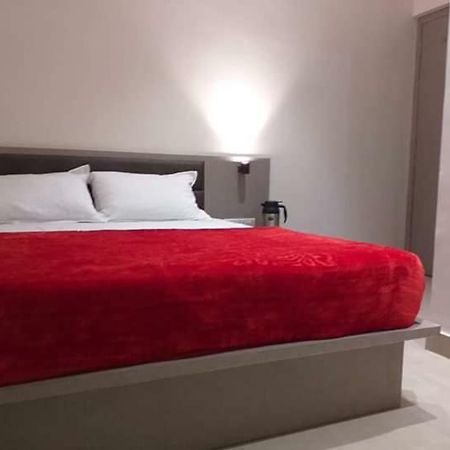 Hotel Diamond Castle Pāli Dış mekan fotoğraf