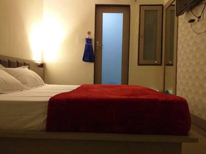 Hotel Diamond Castle Pāli Dış mekan fotoğraf